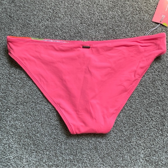 Maaji Fandango Reversible Bikini Bottom 3XL Bright Pink Floral Swimsuit NEW $60 - Picture 4 of 7